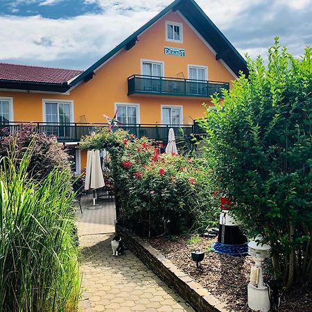Landhotel Erhardt Bad Waltersdorf Kültér fotó